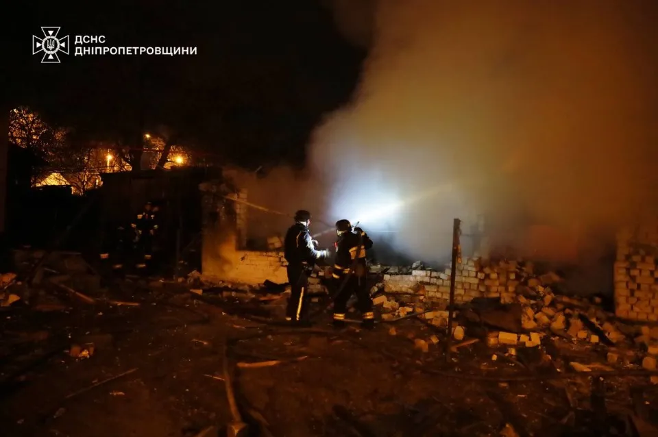 Боротьба з наслідками прильоту в Дніпрі