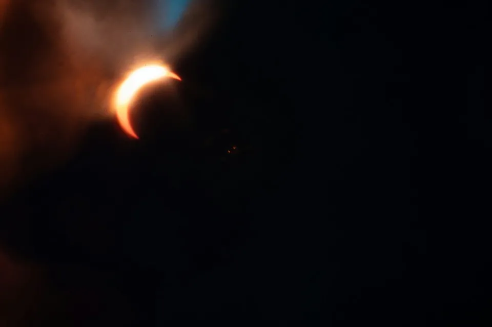 Сонячне затемнення