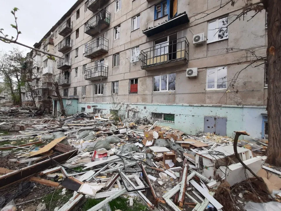 Сіверськодонецьк зруйнована багатоповерхівка просп. Гвардійський, 24а