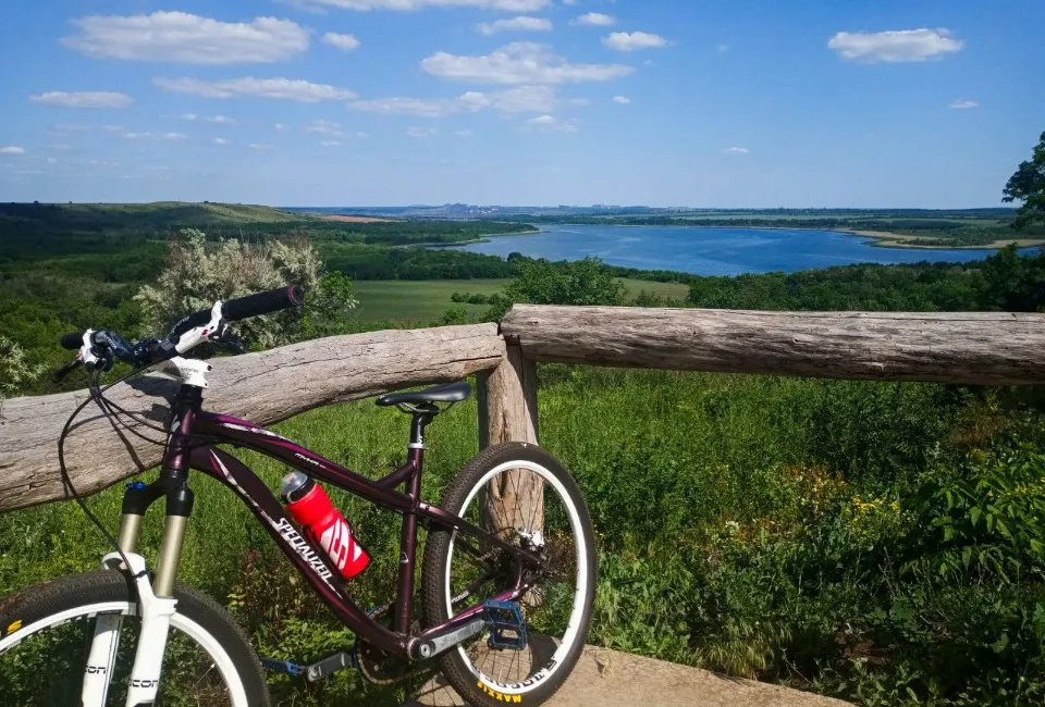 Парк Клепан-Бик, Донеччина. Фото: Дар'я Горпиненко
