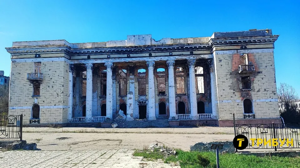 Лисичанськ Будинок техніки (квітень 2025)