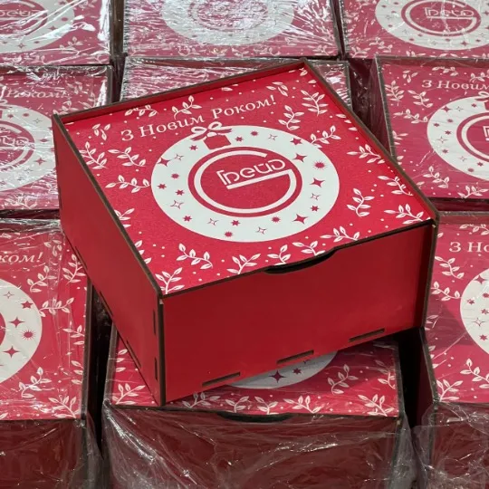 Коробки за індивідуальним розміром та дизайном