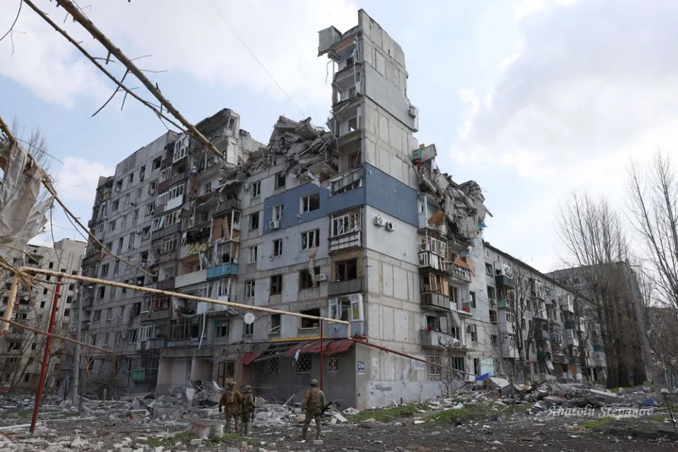 Покровськ війна зруйновані багатоповерхівки будинки