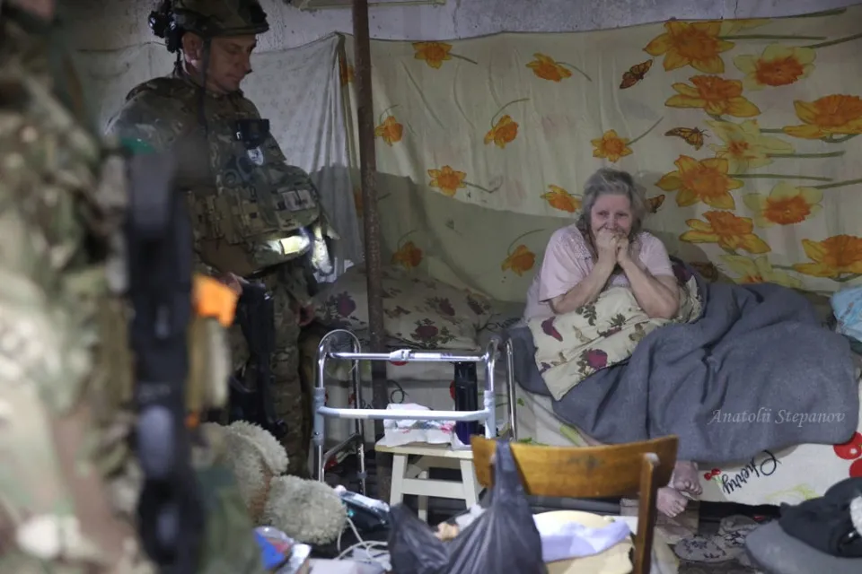 Покровськ війна люди евакуація