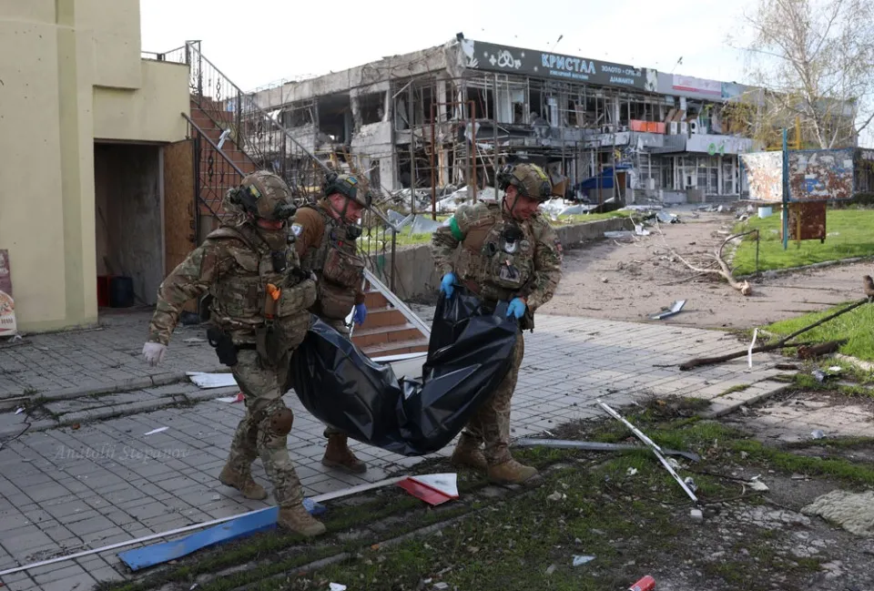 Покровськ війна зруйновані багатоповерхівки будинки загиблий