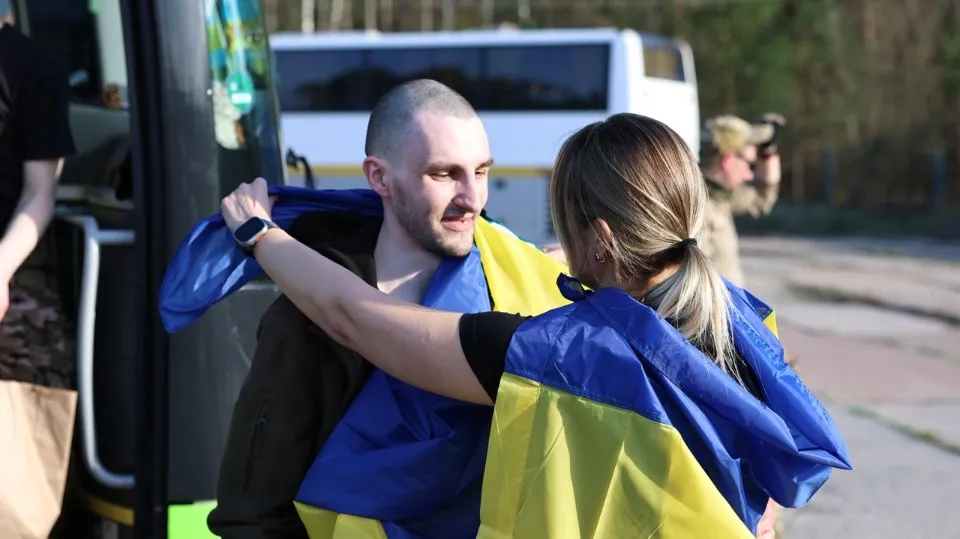 Україна повернула з полону 277 українських військових, серед них є поранені