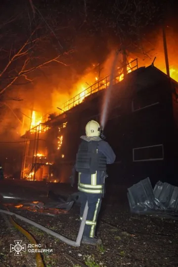 обстріл Одеси ДСНС пожежа