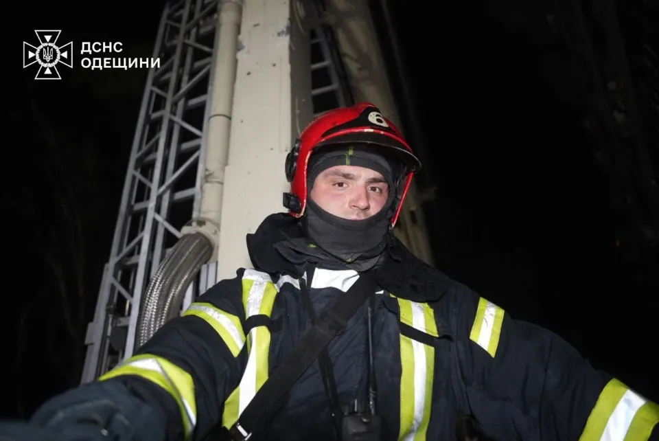 обстріл Одеси ДСНС пожежа