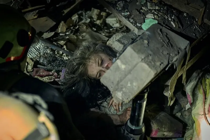 Київ обстріл 24 квітня 2025. Фото: Костянтин і Владислава Ліберови