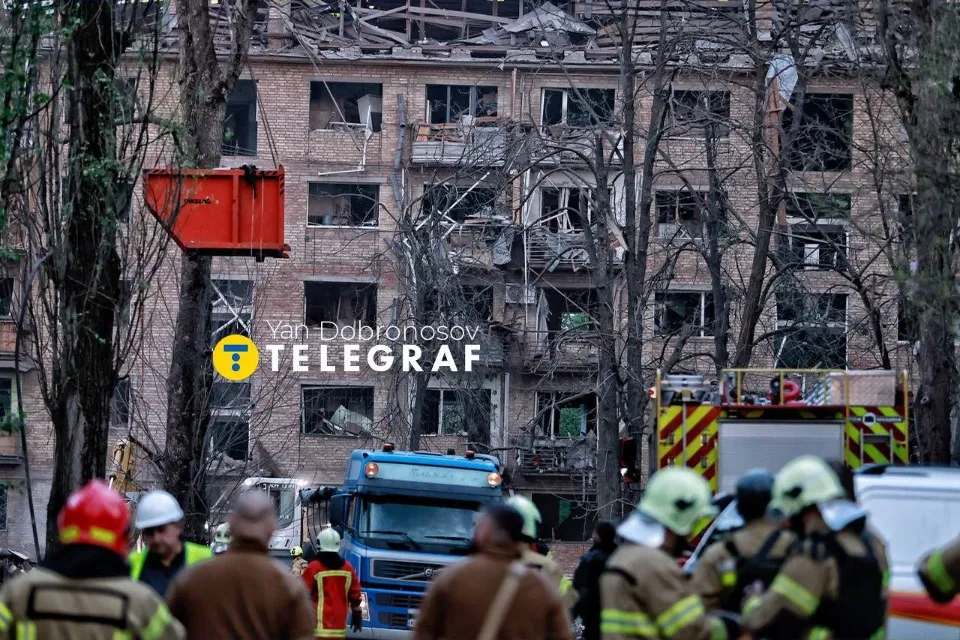 Київ обстріл 24 квітня 2025. Фото: Ян Доброносов