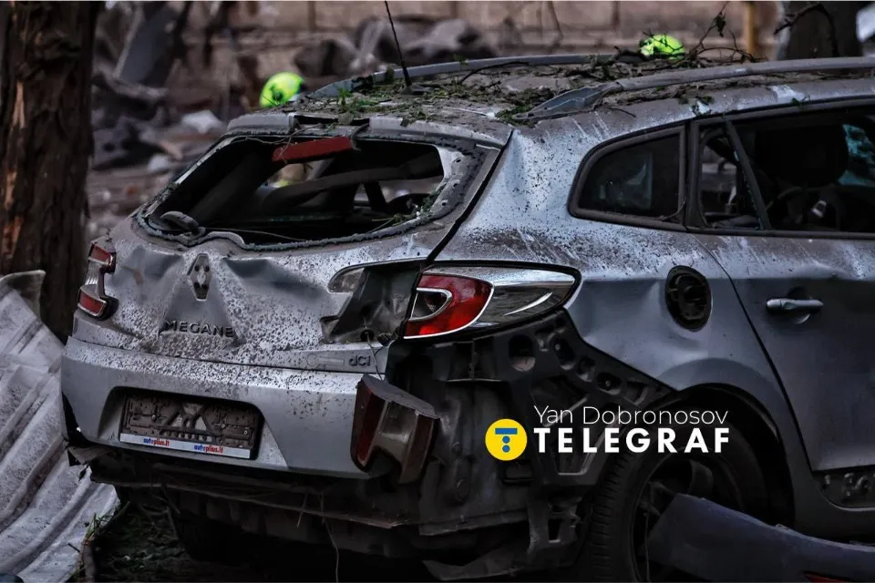 Київ обстріл 24 квітня 2025. Фото: Ян Доброносов