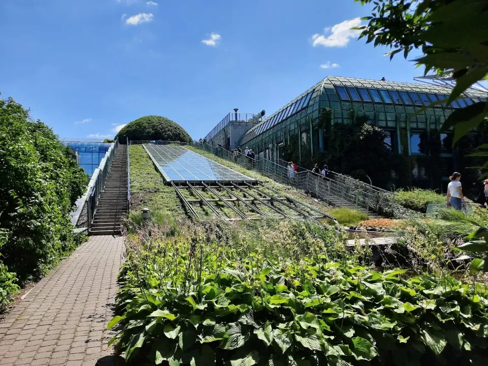 сад на даху бібліотеки Варшавського університету