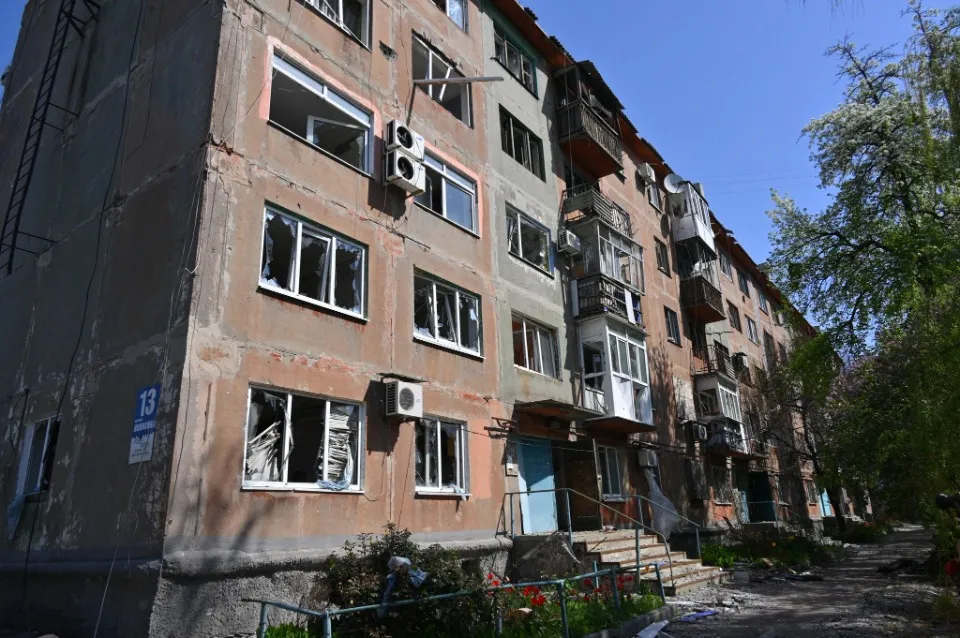 Покровськ квітень 2025 війна багатоповерхівка будинок