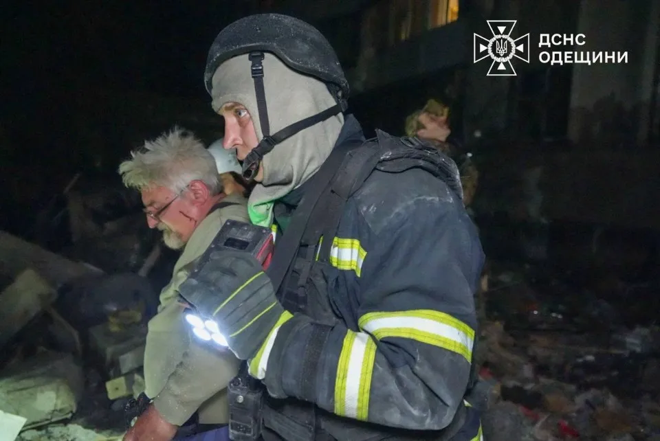 Обстріл Одеси постраждали від людей