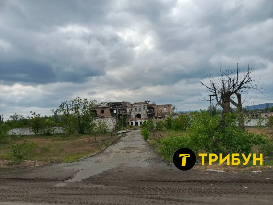 Рубіжне