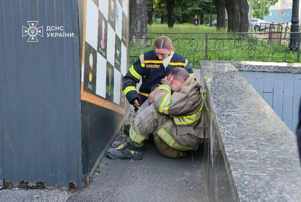 У Києві під час російської атаки загинуло три рятувальники