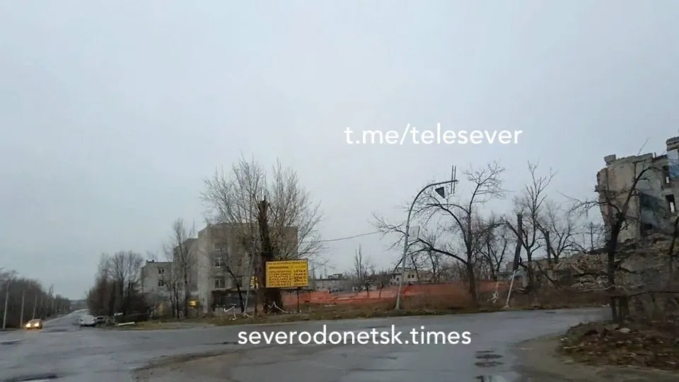 вул. Єгорова 23 та вул. Богдана Ліщини 17/вул. Енергетиків 1. 