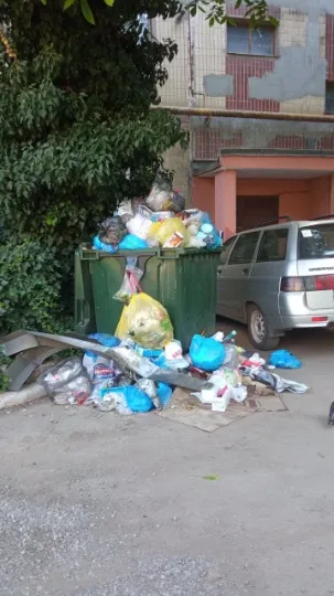 Сміття в Макіївці