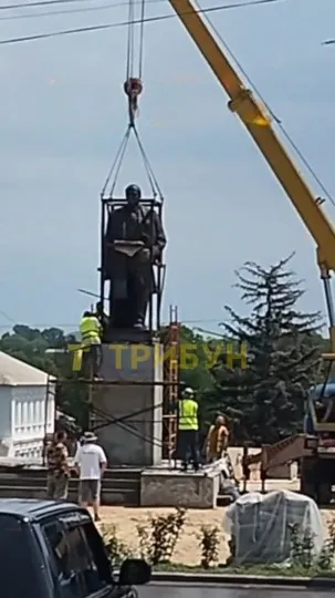 Ленін, Біловодськ