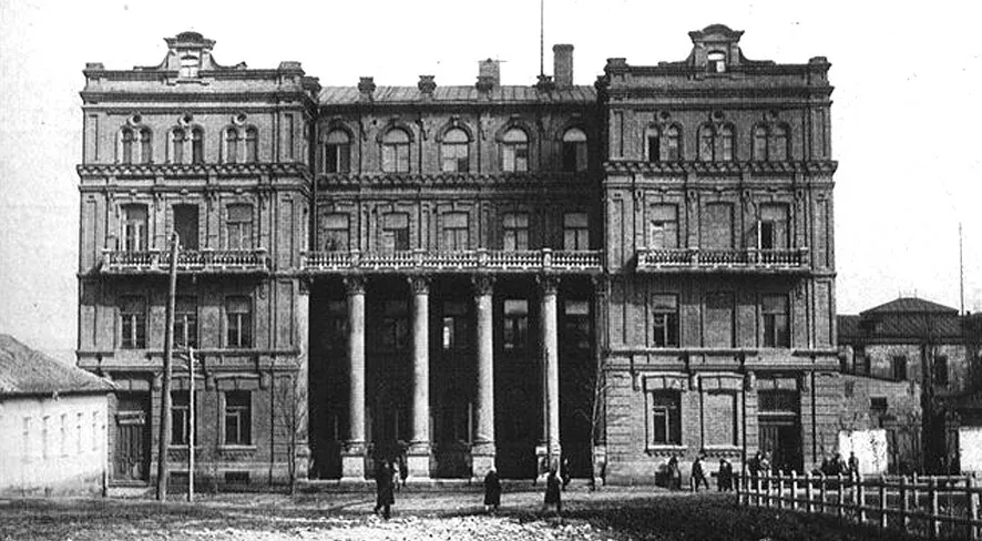 Луганськ