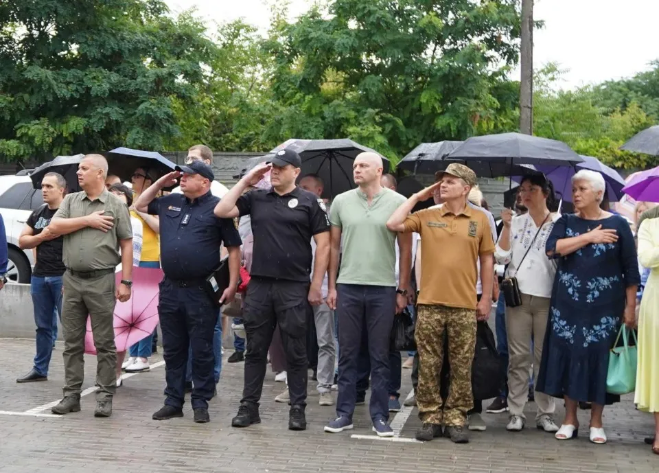 Як луганчани відзначили День прапора: в ОВА розповіли про урочистості (фото)