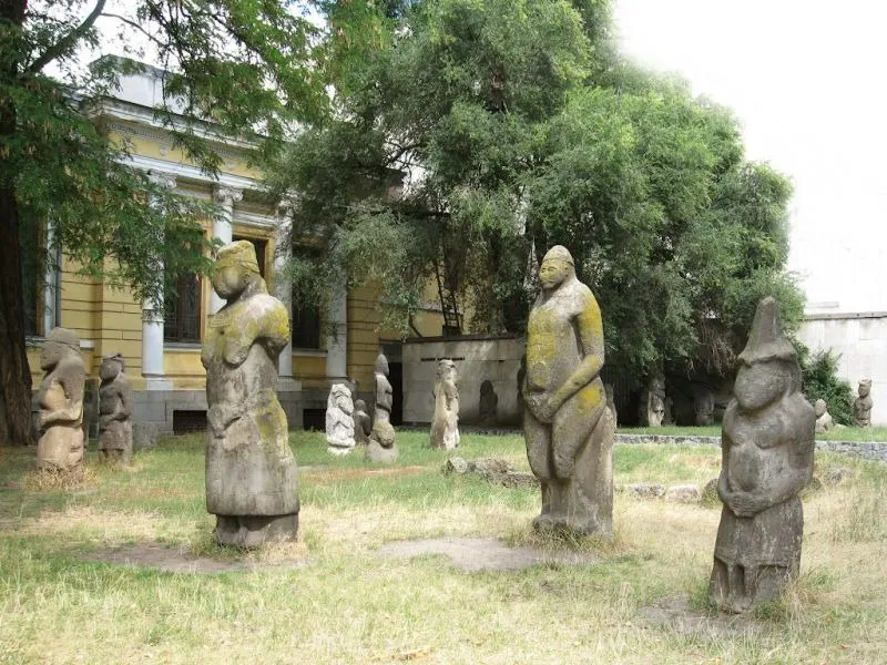 Колекція “Кам’яні баби”
