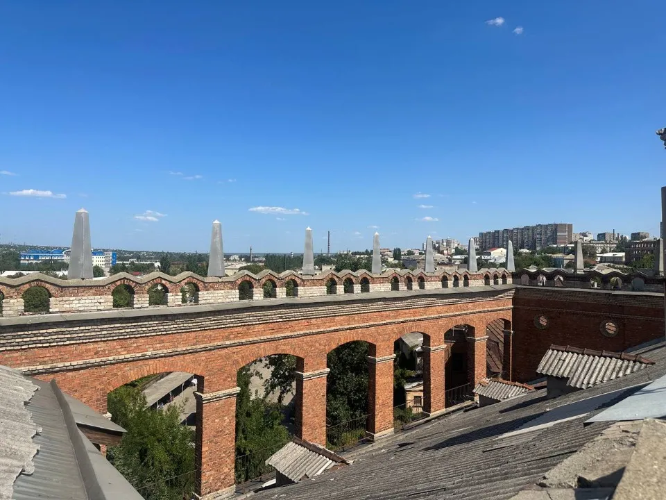 Луганськ, вид з готелю Україна