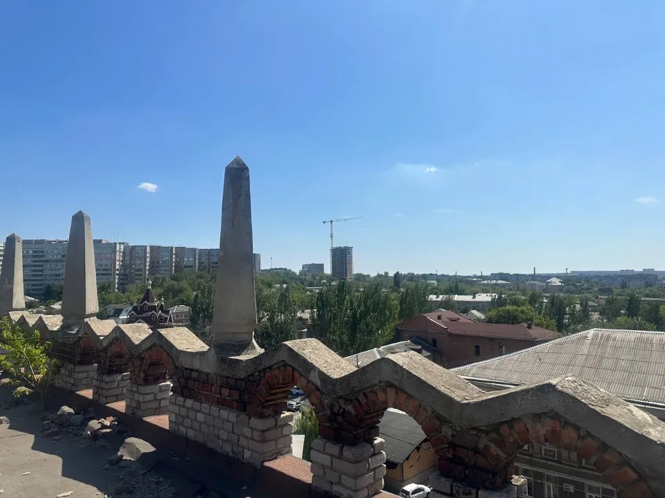 Луганськ, вид з готелю Україна