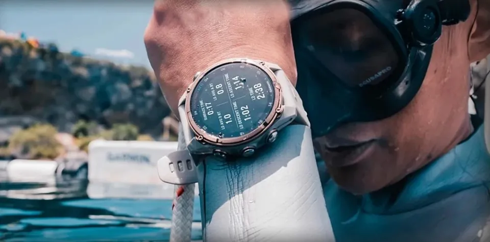 смарт-часы Garmin