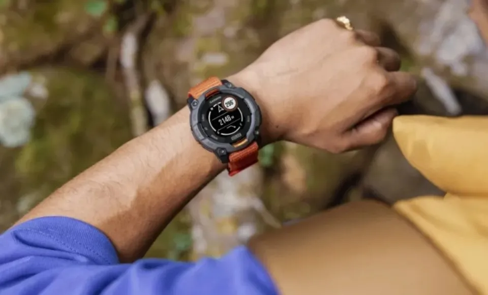 смарт-часы Garmin