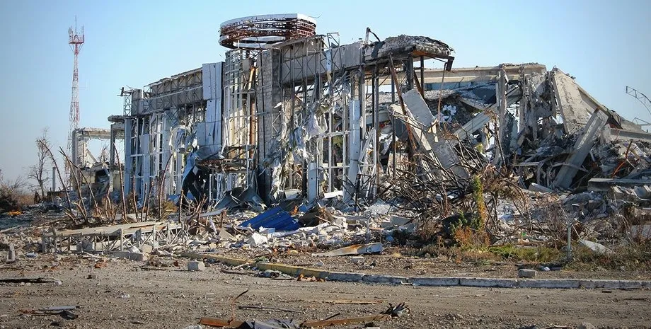 луганський аеропорт
