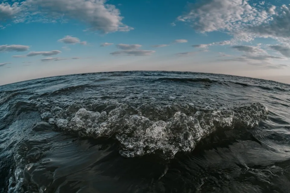 Азовське море Маріуполь
