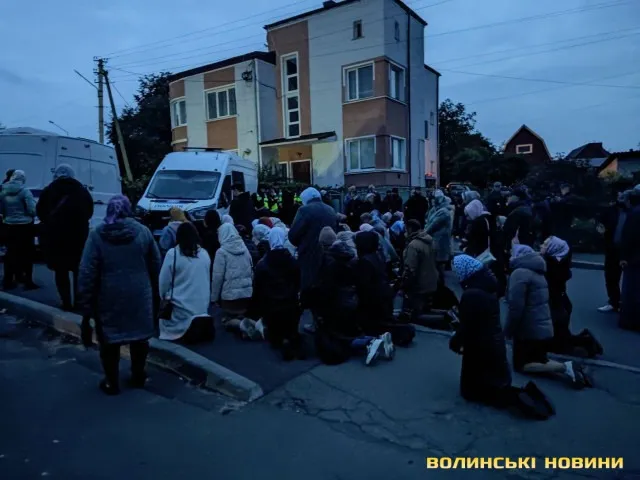 На Волині виселяють Московський патріархат з Успенського собору