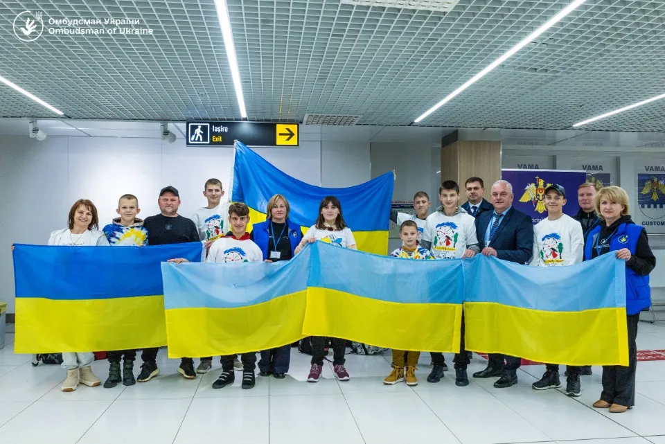 До вільної України повернули дітей з окупації