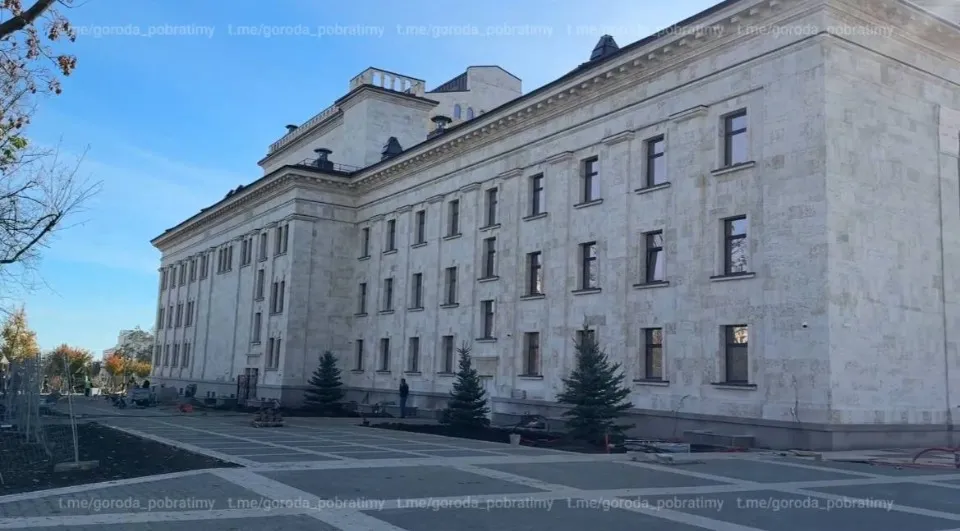драмтеатр в окупованому маріуполі
