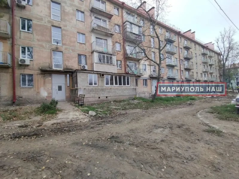 Будинок на проспекті Нахімова, 98