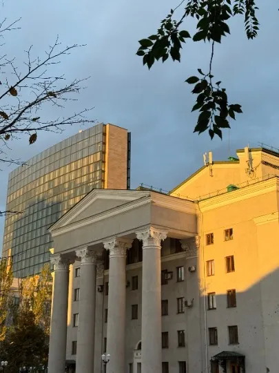 Донецьк 2025 осінь