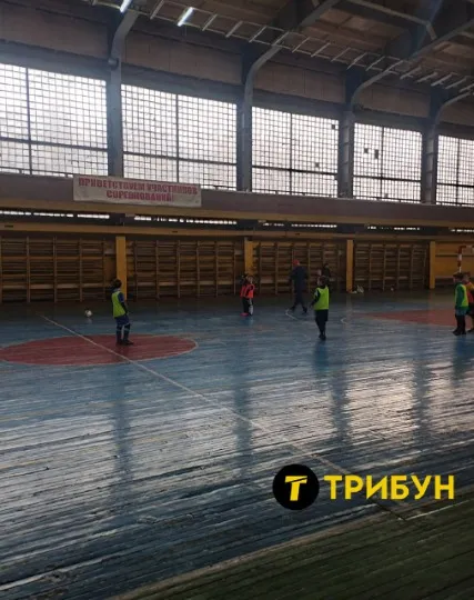 Стадіон “Сталь” в окупованому Алчевську