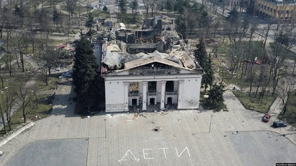Pavel Klimov. Зруйнований Маріупольський драматичний театр. 16.03.2022