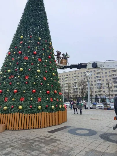 Новорічна атмосфера в окупованому Маріуполі