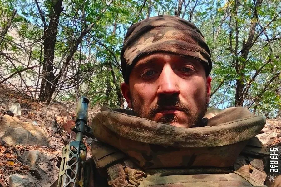 двоє нацгвардійців утримували позицію під Покровськом 160 днів