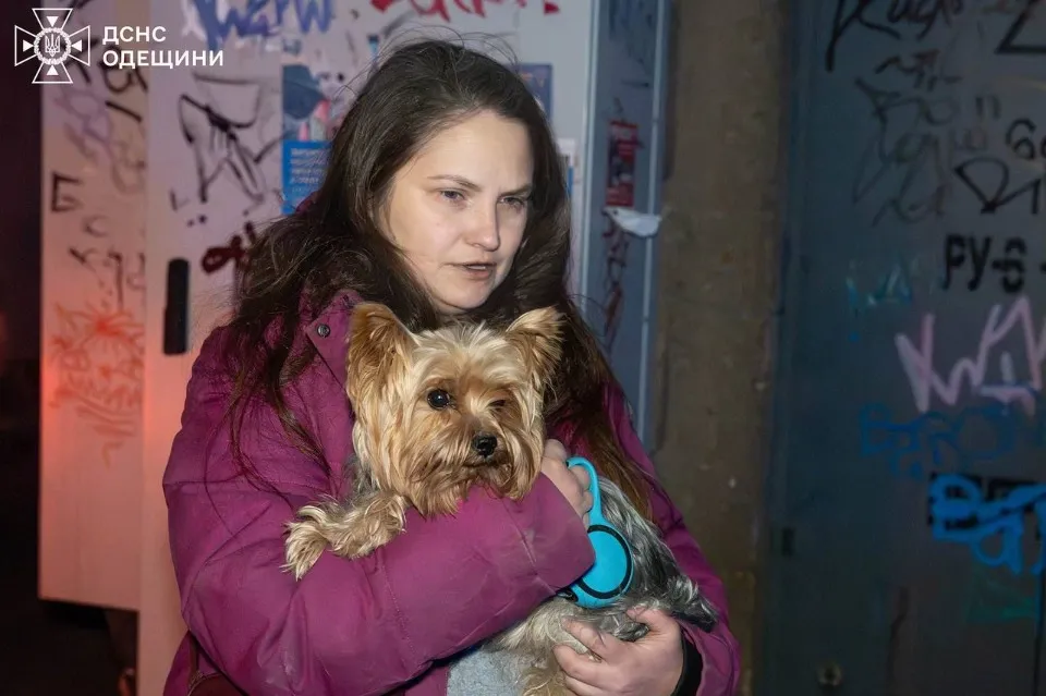 обстріл Одеси постраждала жінка впо