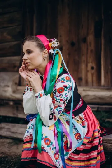 “Берегиня традицій”