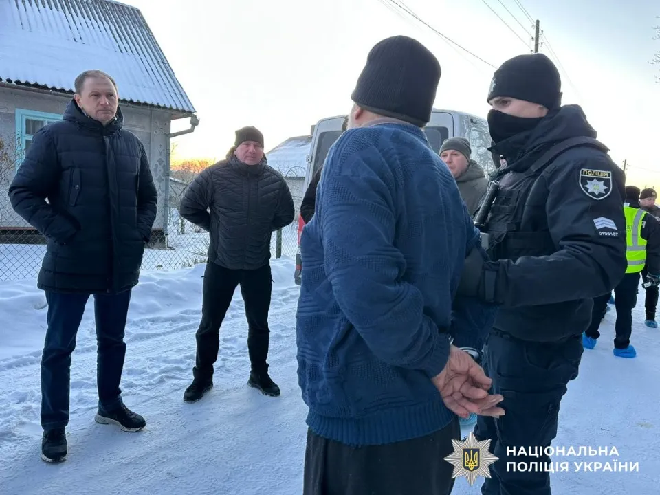 чоловік вбив 5 переселенців на рівненщині