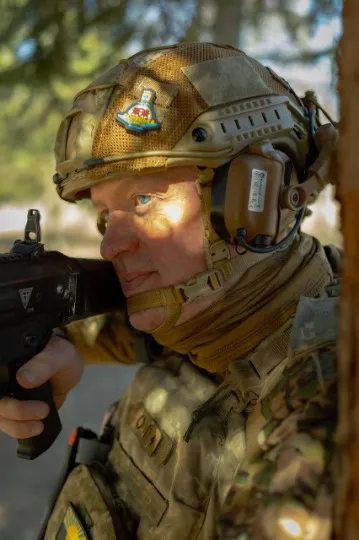 Основна аудиторія — військові