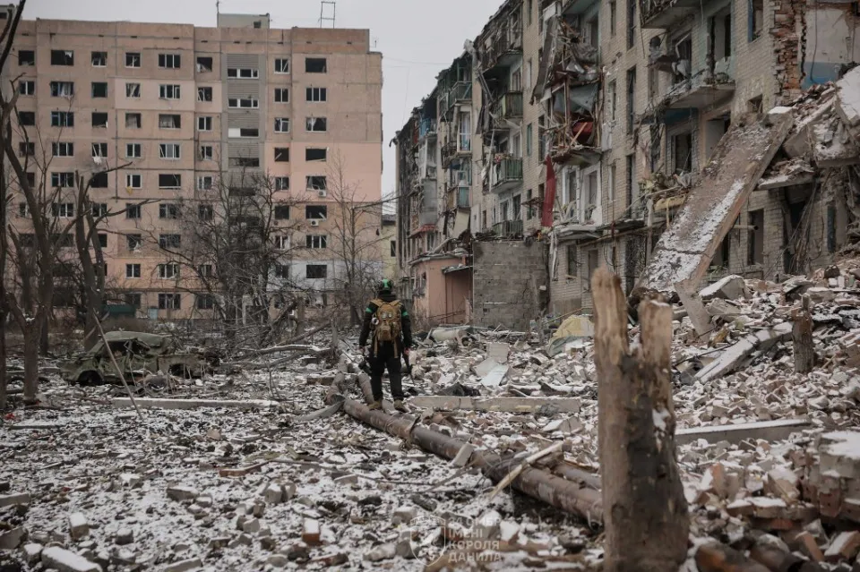 Костянтинівка війна руїни військовий