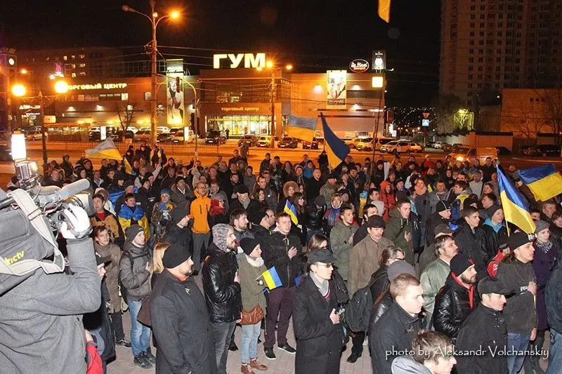 Мітинг у сквері біля ГУМу. Автор: Олександр Волчанський