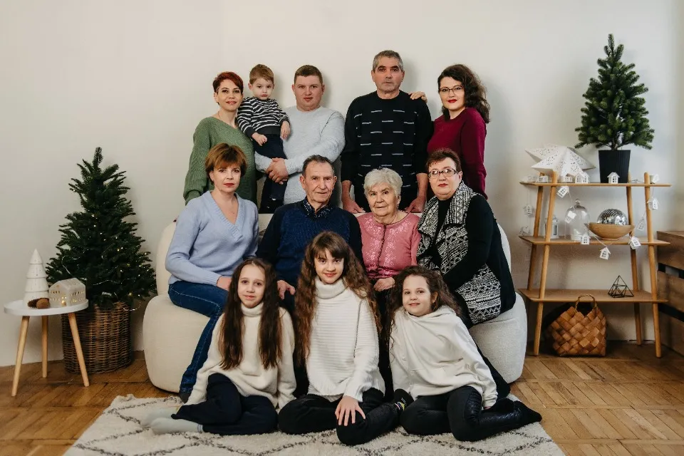 Велика родина сестер