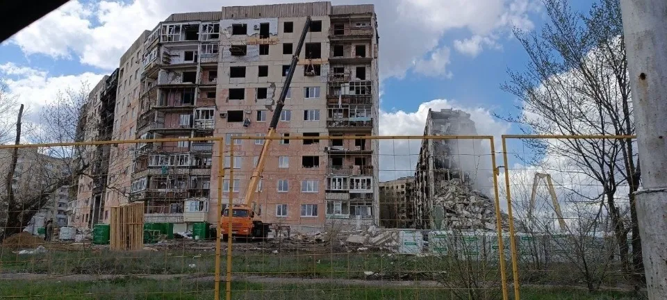 будинок 25 по шосе Будівельників