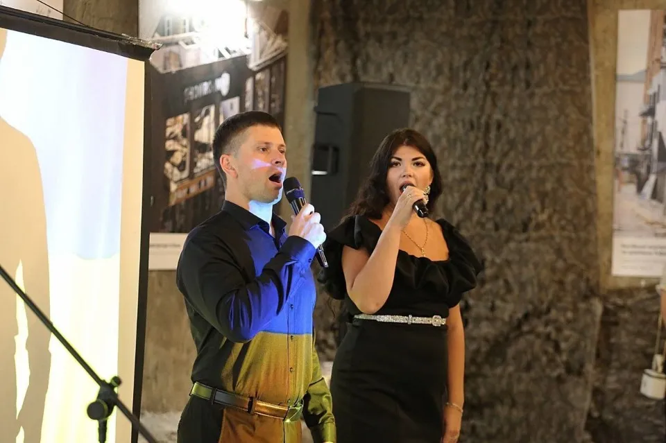 Юлія Палкіна-Михайлюк з чоловіком